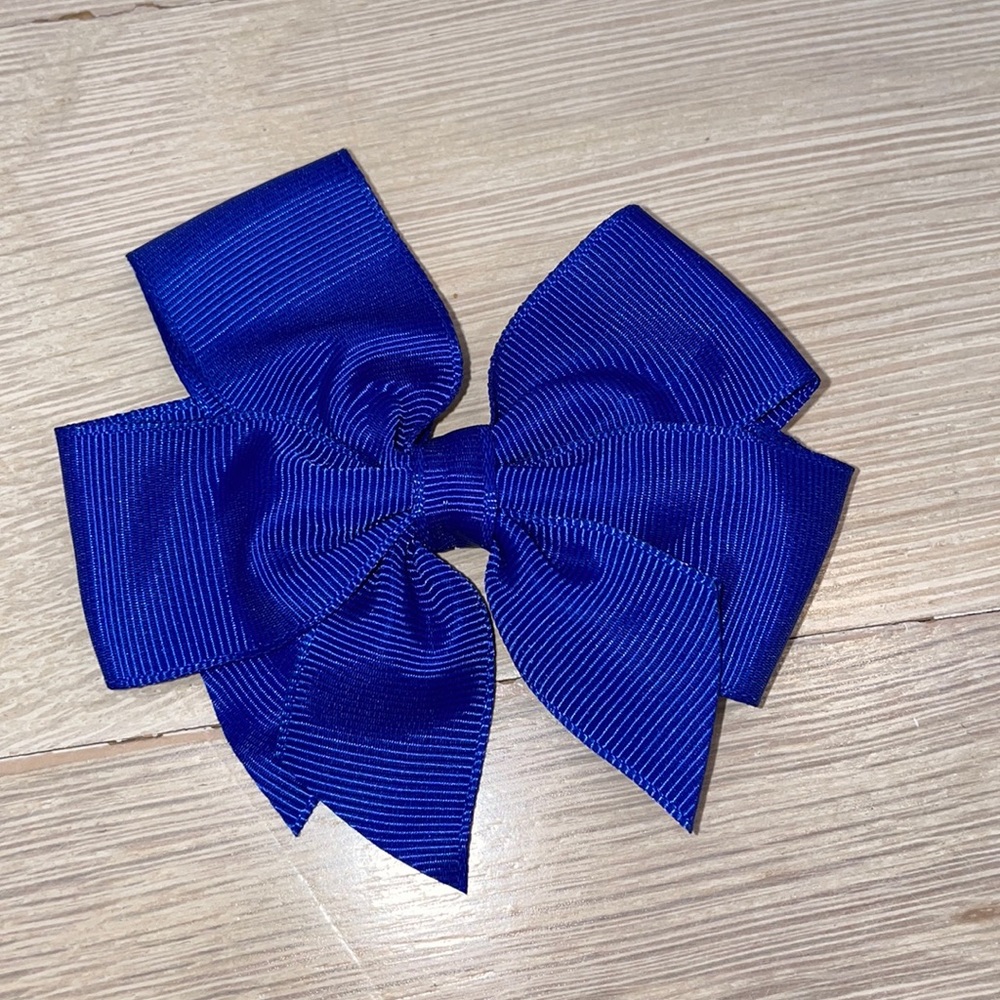 Hair bow